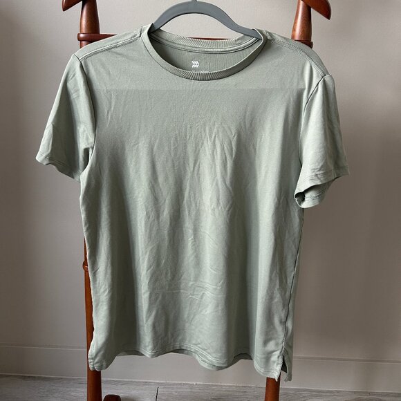 All In Motion - Workout Tee (Small) - Picture 1 of 2